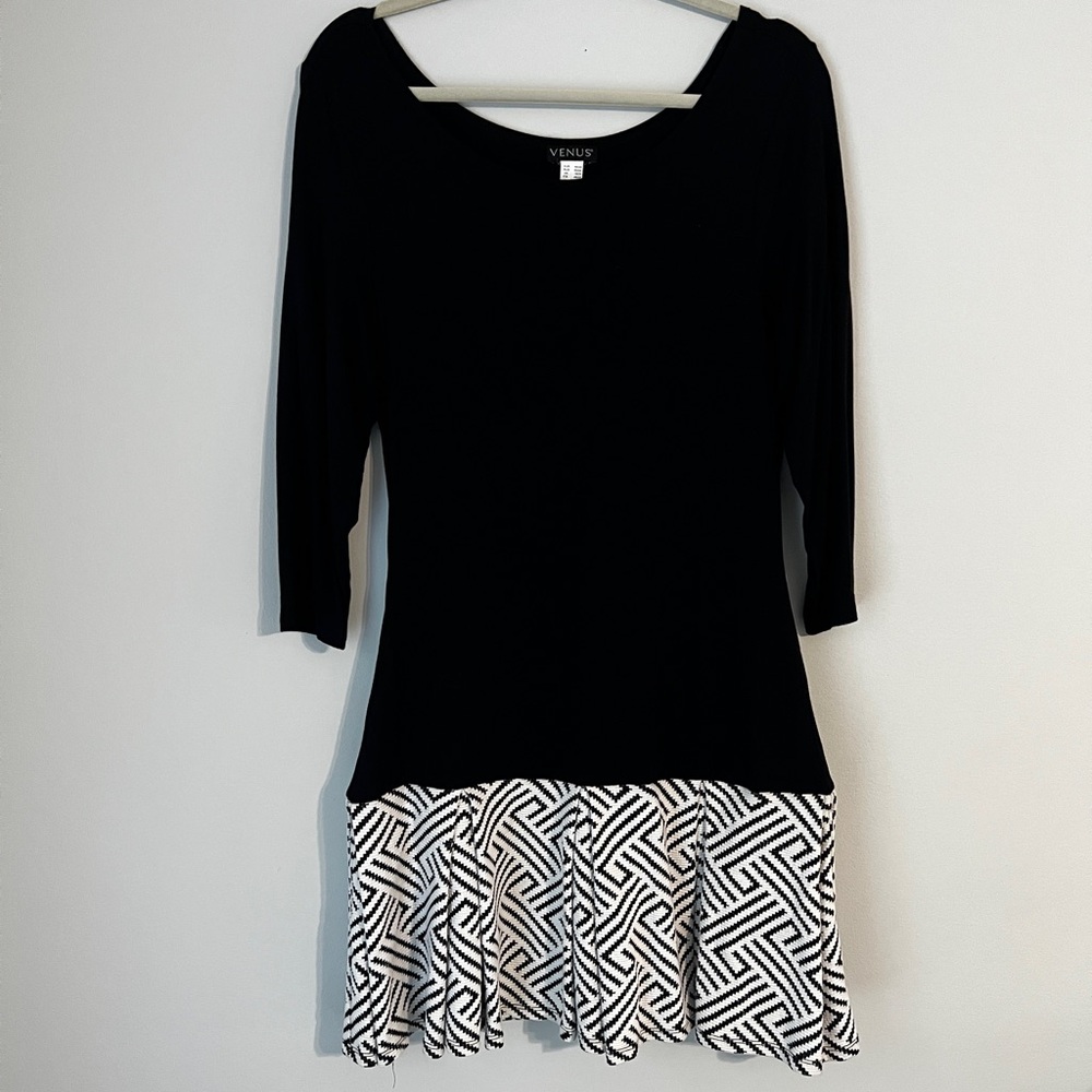 VENUS fit and flair dress
